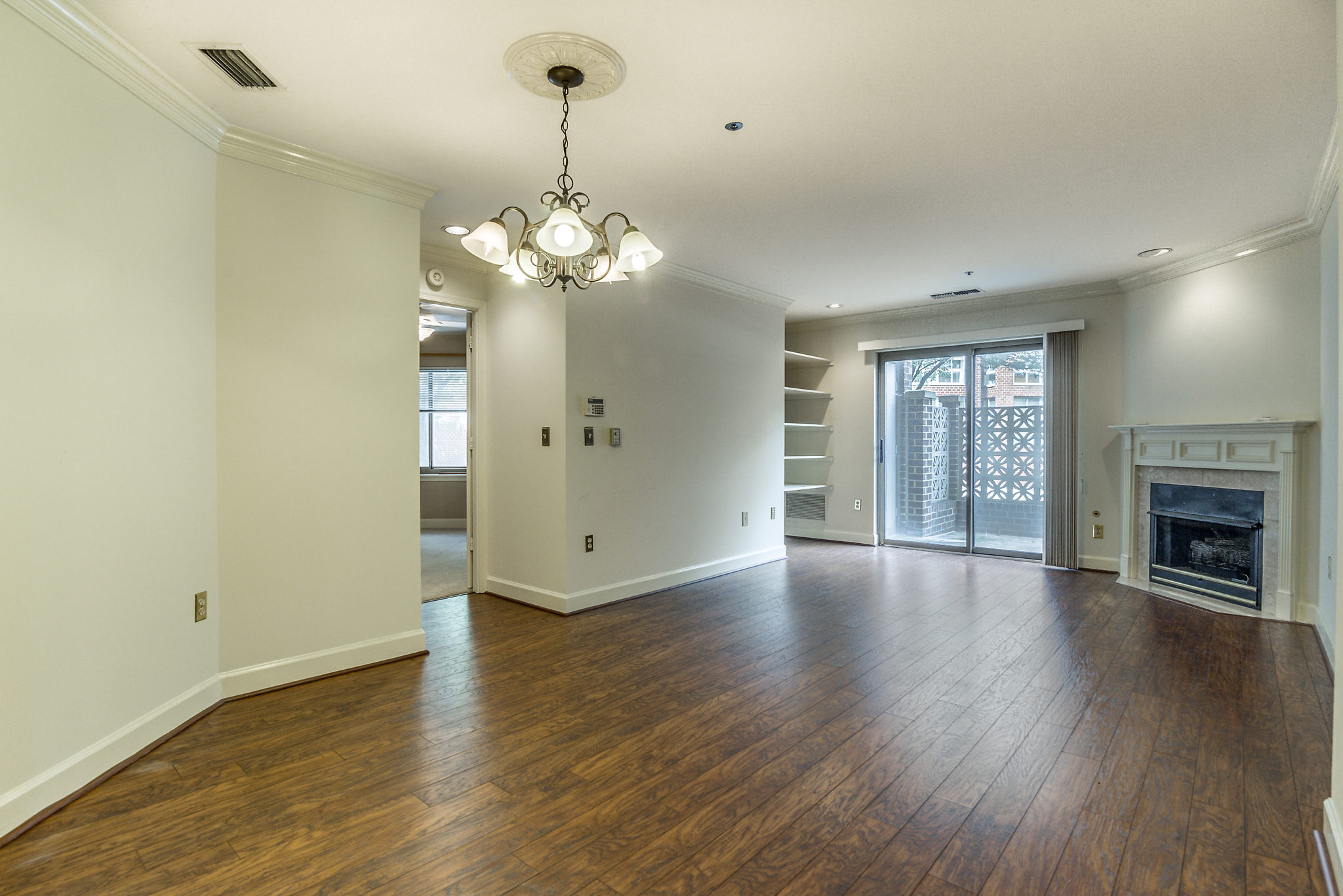 1050 N Stuart St #119 - 1